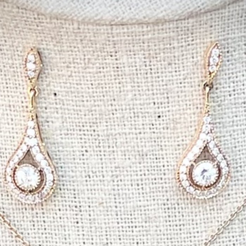 18ct rose gold diamond  earrings
